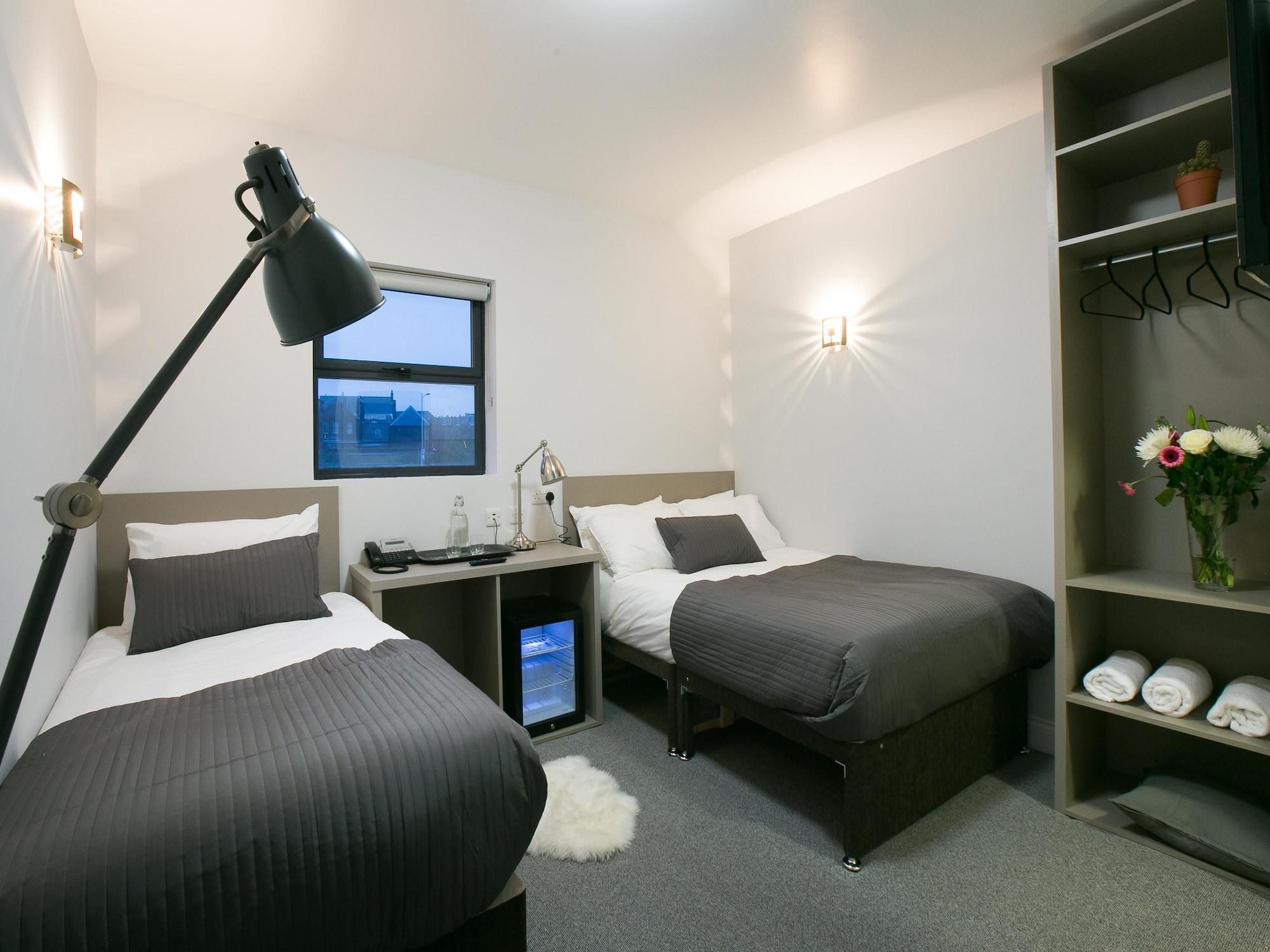 Belvilla Ilford Hill Hotel London Ngoại thất bức ảnh