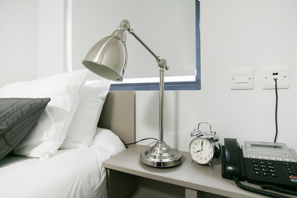 Belvilla Ilford Hill Hotel London Ngoại thất bức ảnh
