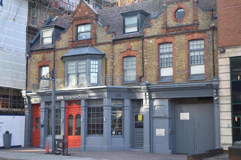 Belvilla Ilford Hill Hotel London Ngoại thất bức ảnh